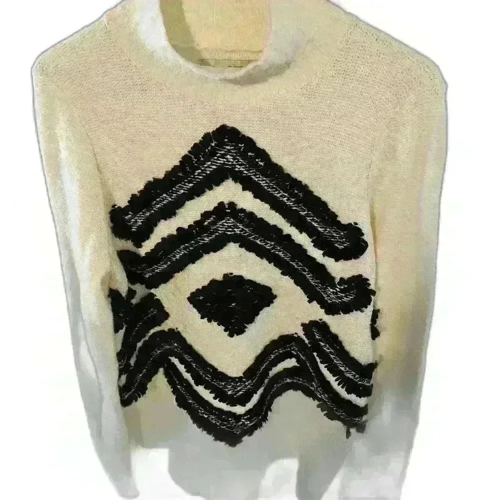 Ann Taylor LOFT Black and White Patterned Knit Sweater NWT - Picture 3 of 7
